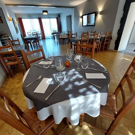 L'Accent - Hotel 2 Etoiles Et Restaurant - Logis Hotels Astaffort Eksteriør billede